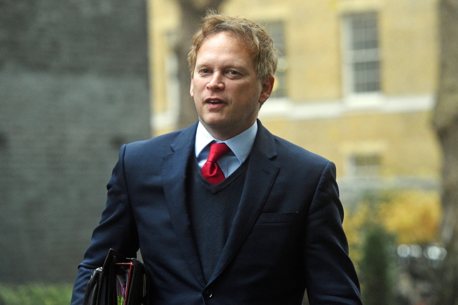 Grant Shapps to give green light to amber list holidays for the double-jabbed 